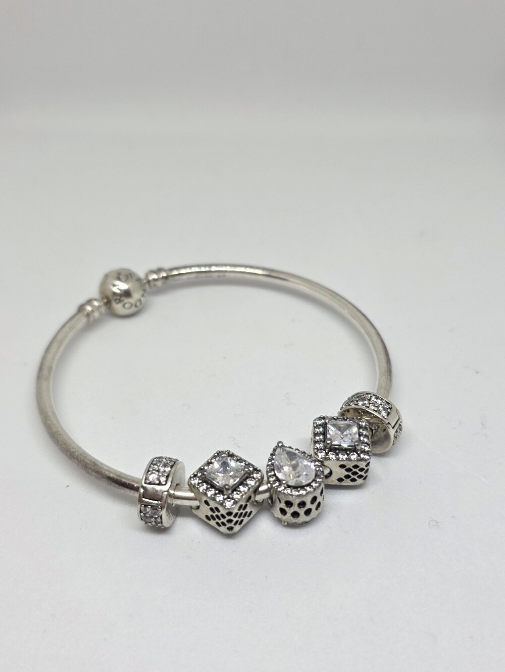 Authentic Pandora bangle bracelet with charms 7.5" - super sparkly